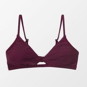 Cupshe Solids Twist Front Bra Bikini Top Small